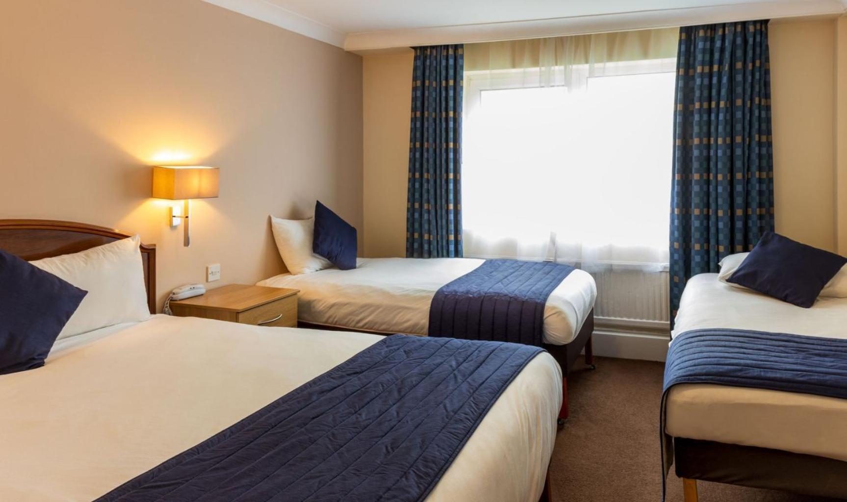 Britannia Leeds Bradford Airport Hotel Bramhope Exterior foto